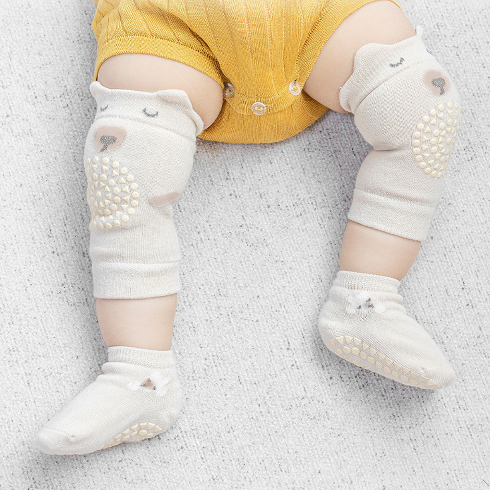 Kaus kaki bantalan lutut meran - Baby Knee Pad Crawling ulasan dan harga