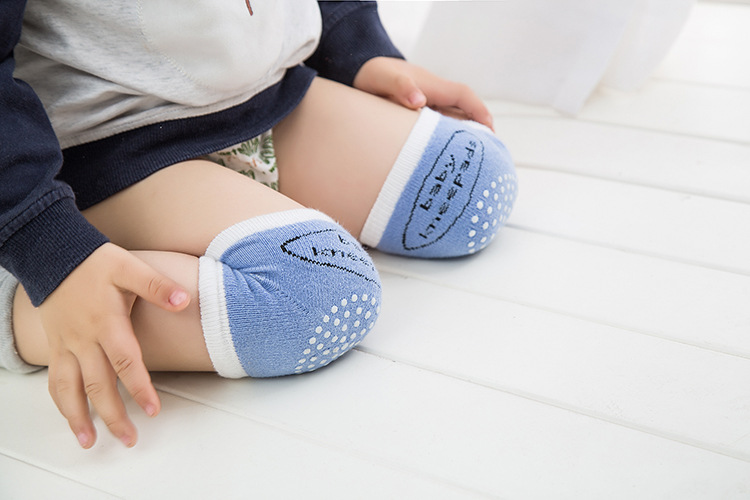 Bantalan lutut bayi, penghanga - Baby Knee Pad Crawling ulasan dan harga